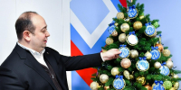 Дмитрий Волошин поможет Деду Морозу исполнить желания двух дочерей участника СВО из Химок - Regions.Ru