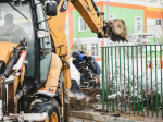 Специалисты устраняют прорыв на пожарном трубопроводе в детском саду в Химках