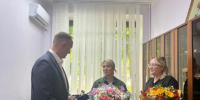 Химкинских соцработников поздравили с профессиональным праздником - Regions.Ru