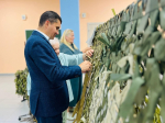 В лицее Химок прошел мастер-класс по плетению маскировочных сетей для СВО